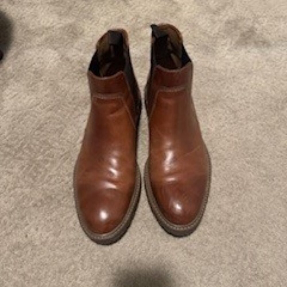 Johnton & Murphy Leather Chelsea Boots